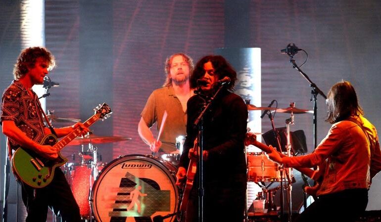 Raconteurs, reunion a sorpresa dopo anni: 5 brani nel bis