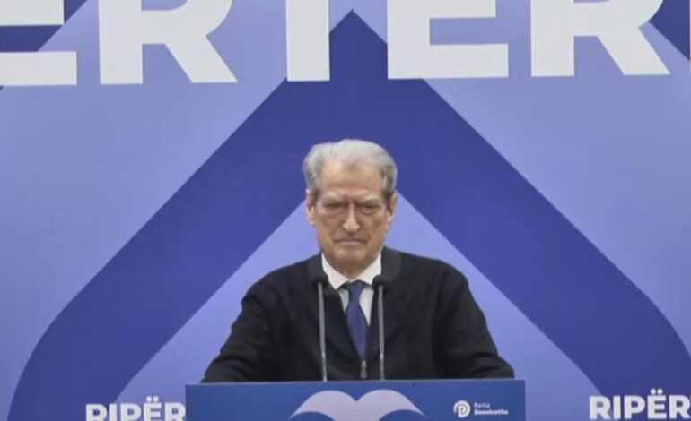 Protesta in Albania, Berisha denuncia feriti e arresti illegali