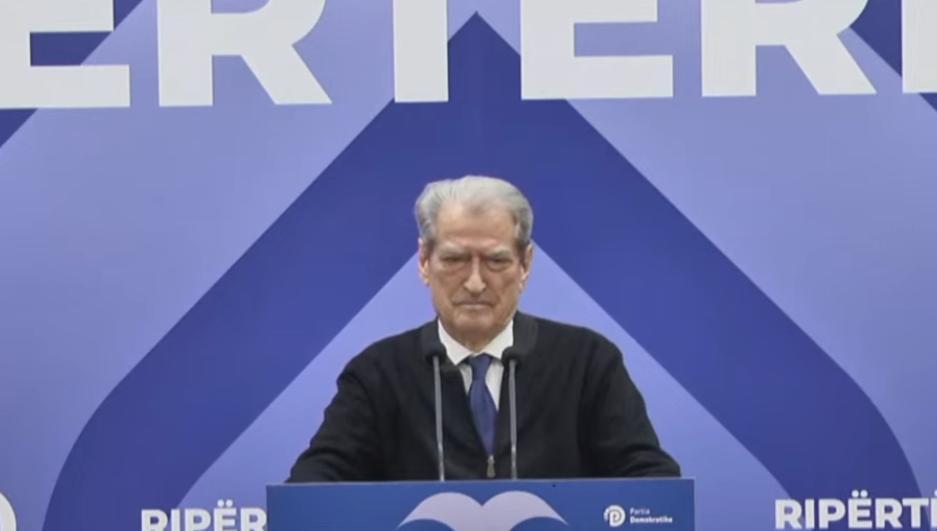 Protesta in Albania, Berisha denuncia feriti e arresti illegali