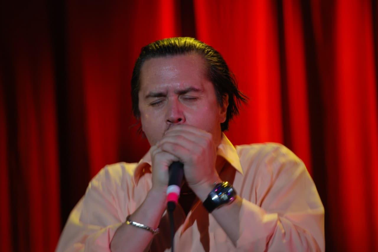 Foto: Pål Tegnander / NRK Mike Patton all’Hovefestivalen 09