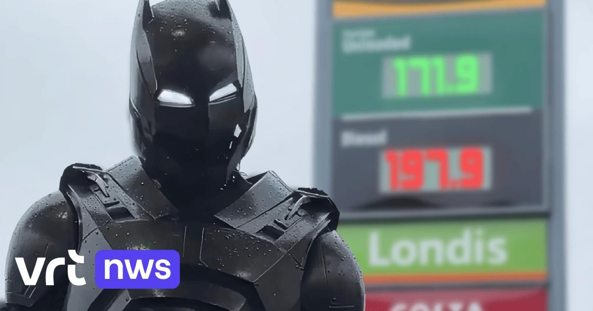 Batman vende pollo e cioccolato a prezzi simbolici e ripulisce Londra