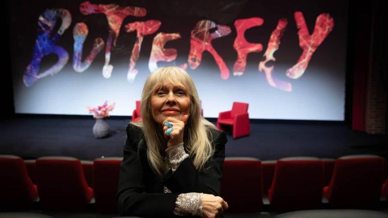 Lillian Müller, da icona di Playboy a nuova attrice a 75 anni