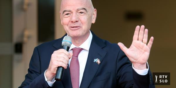 Fifa, compensi extra a Infantino non dichiarati nel rapporto?