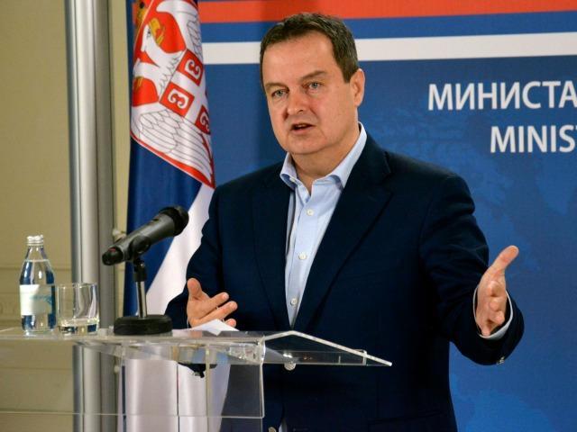 Kosovo, Dačić: «La bandiera serba tornerà a sventolare su Prizren»