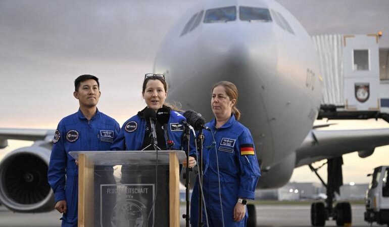 Rientro dallo spazio, Sophie Adenot: «Le lacrime seguono la gravità»