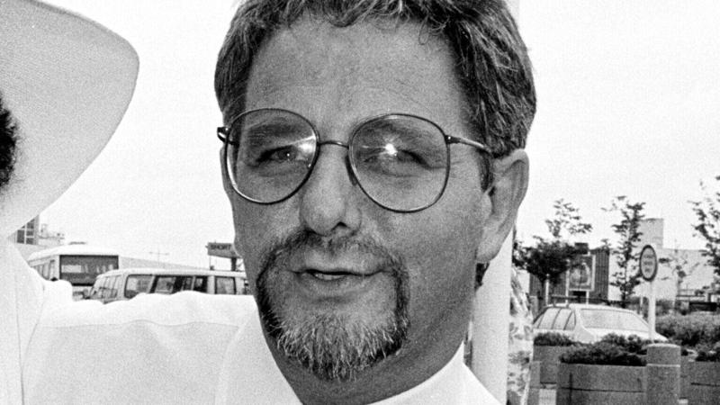 Abusi su minori, condannato dopo decenni l’ex allenatore di nuoto