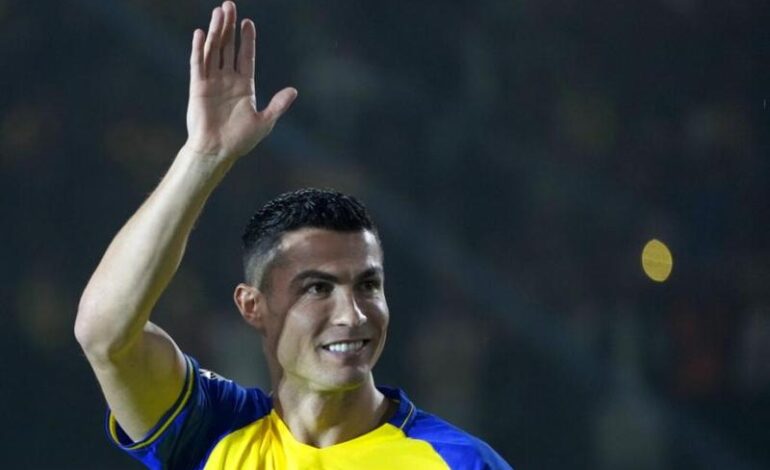 Cristiano Ronaldo lancia un nuovo marchio di acqua in Portogallo