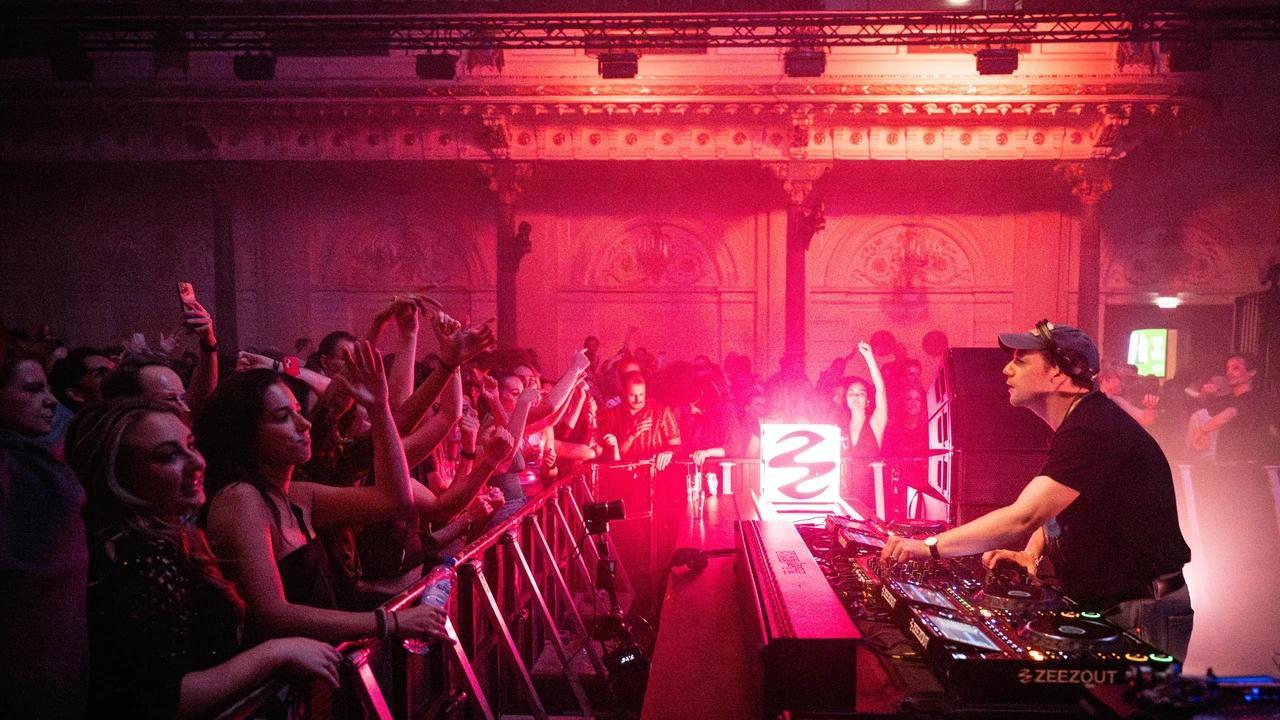 Amsterdam Dance Event, rave bingo e techno nelle case di riposo